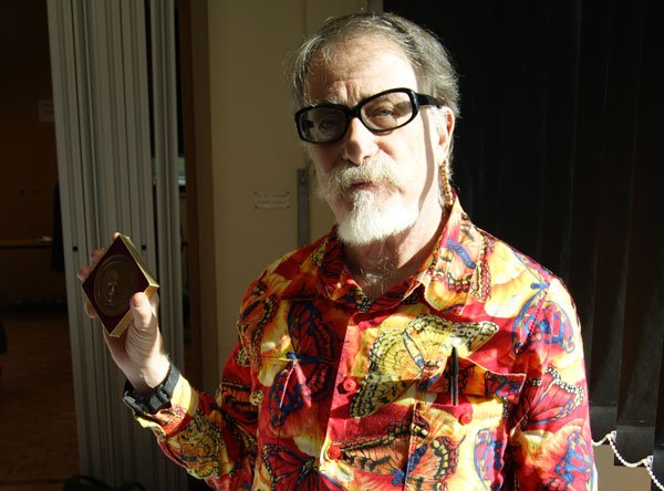 xmas 2016-Hugh_Loebner