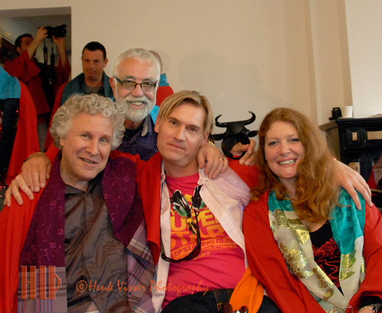 philip-robert-bit-sad-henk-and-linda