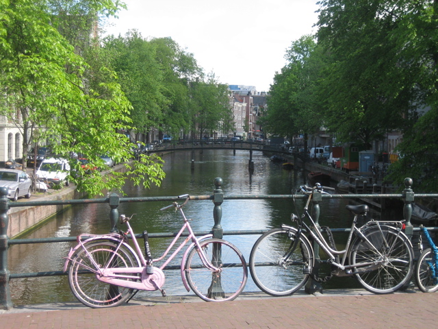 bikesonbridge.2 bikesonbridge.2