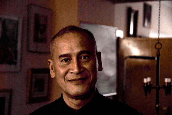 gert looking happy gert looking happy