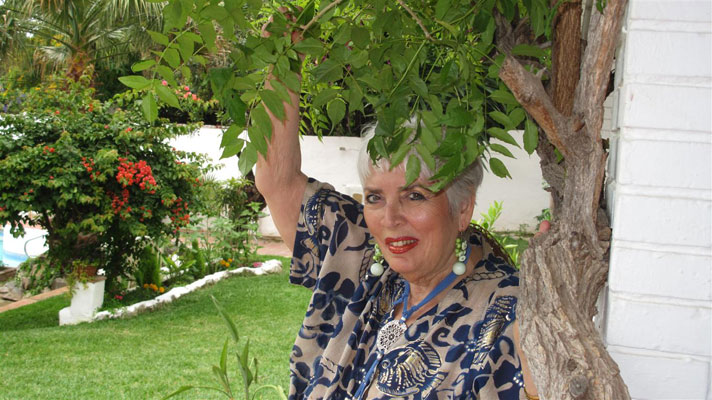 xie between the leaves xie between the leaves