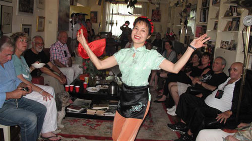 chinese-dancer.jpg chinese-dancer.jpg