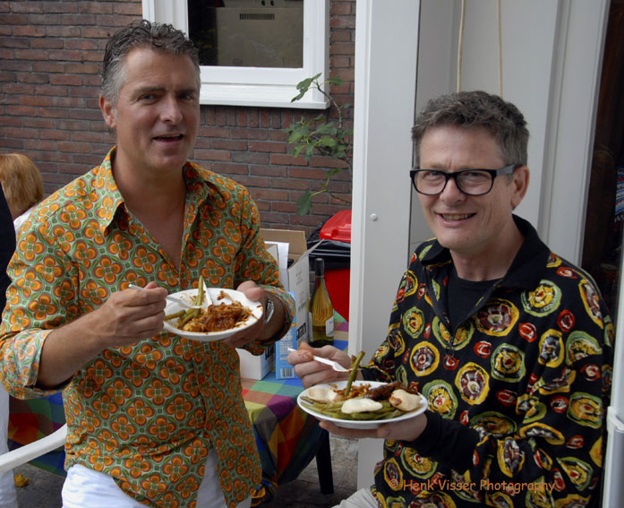 frank en rolfeating - Copy frank en rolfeating - Copy